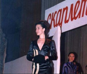 ЗаКУЛИСАМИ